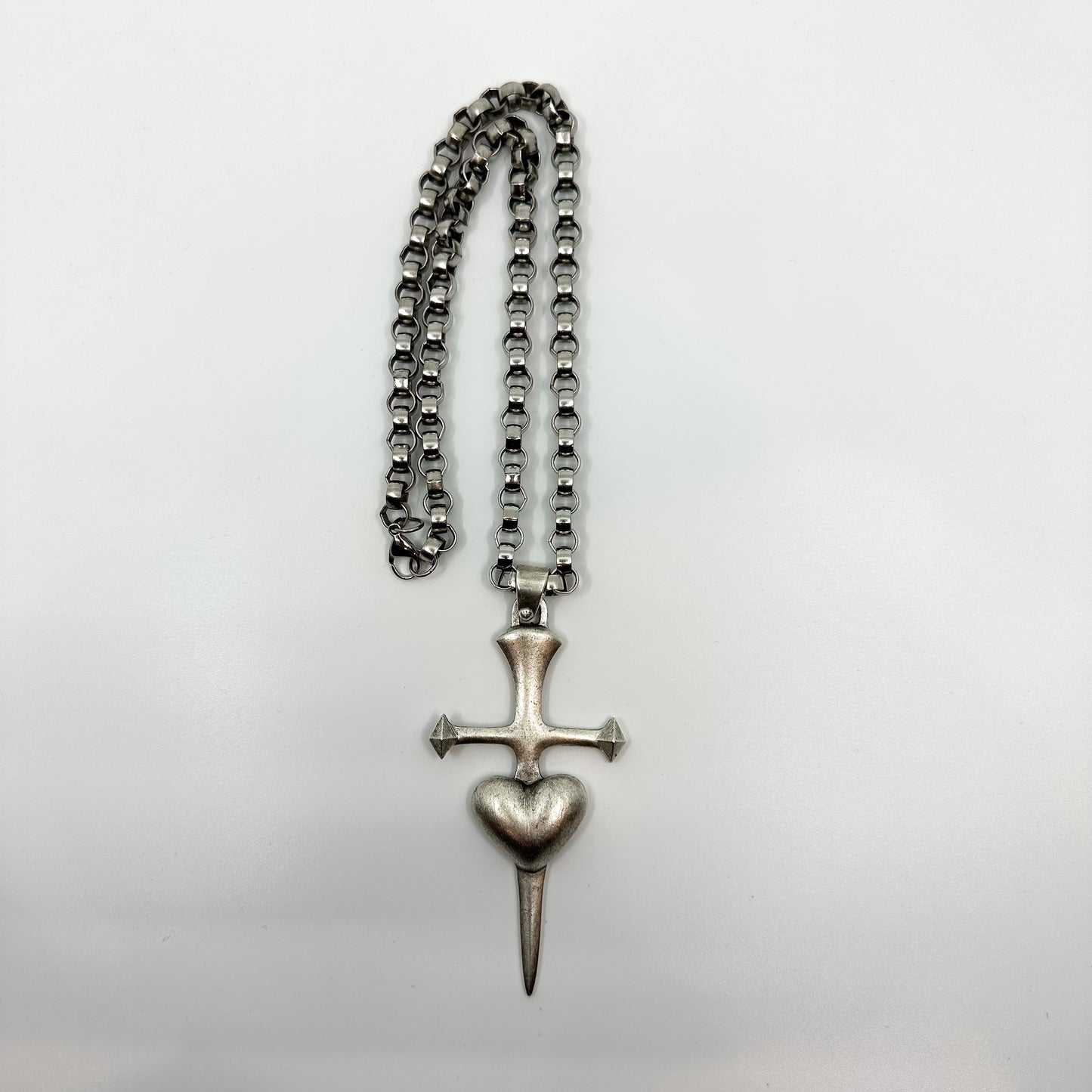 SWORD HEART NECKLACE