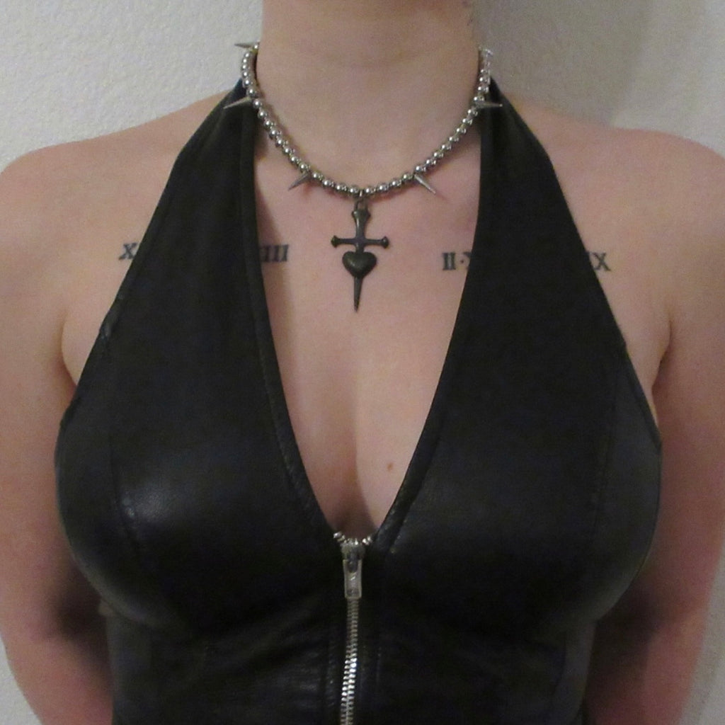 DARK HEART NECKLACE