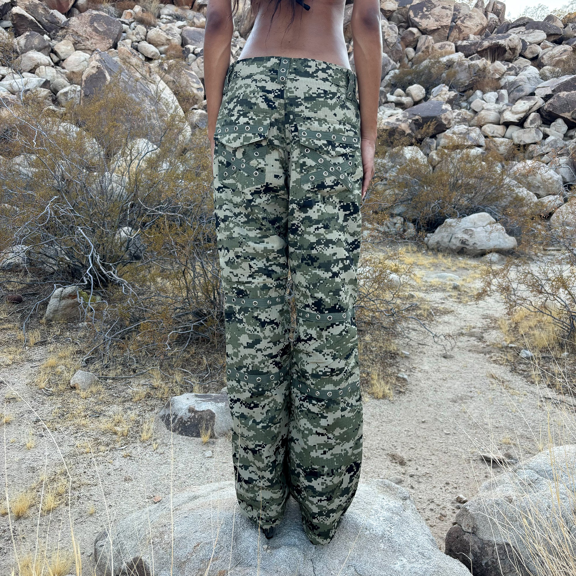 DIGI-CAM CARGO PANT
