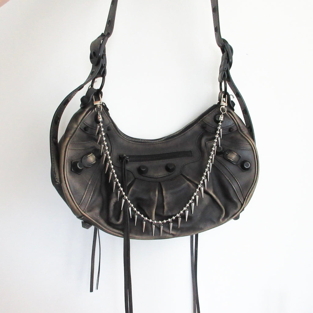 SPIKE BAG CHAIN