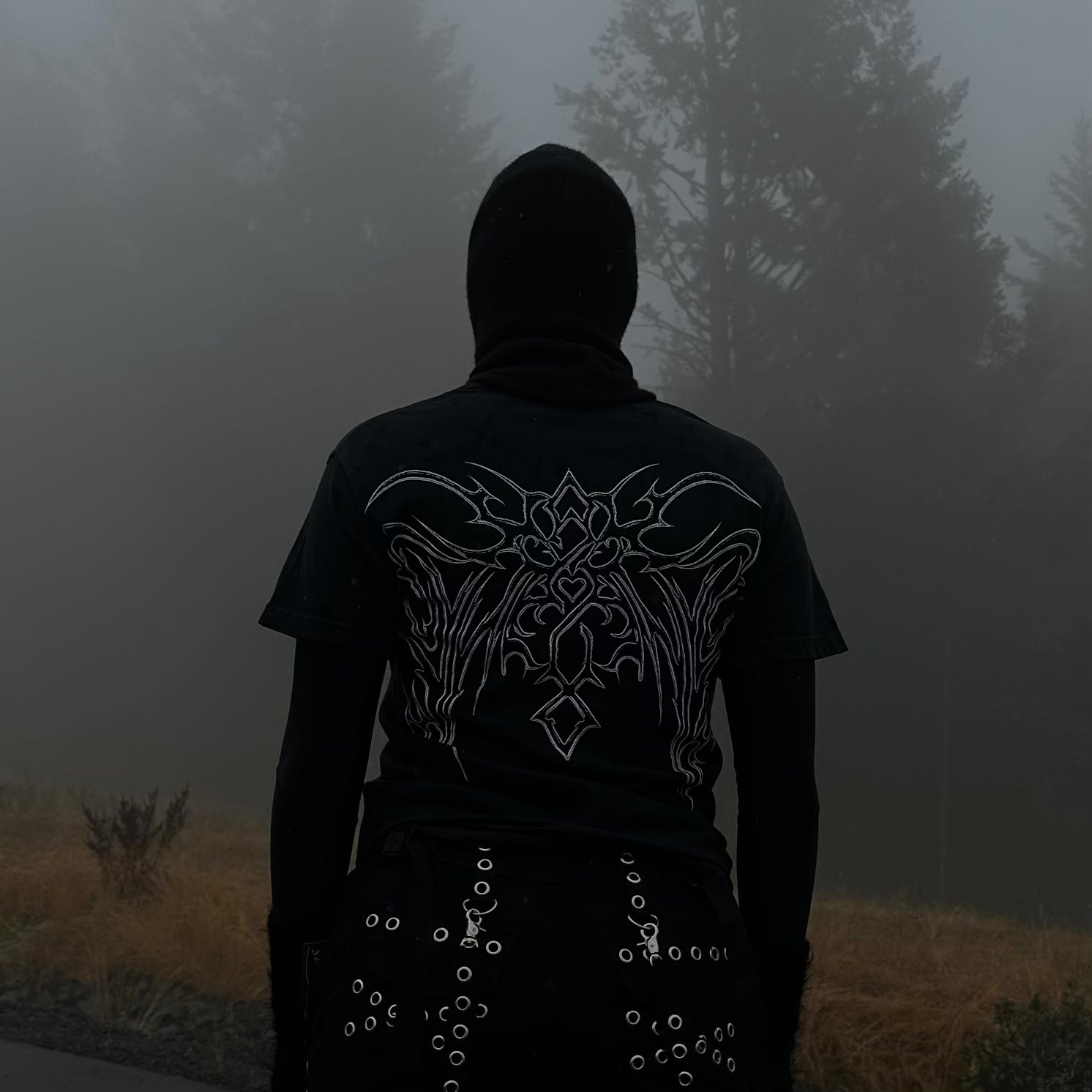 SYNC WINGS T [BLACK]