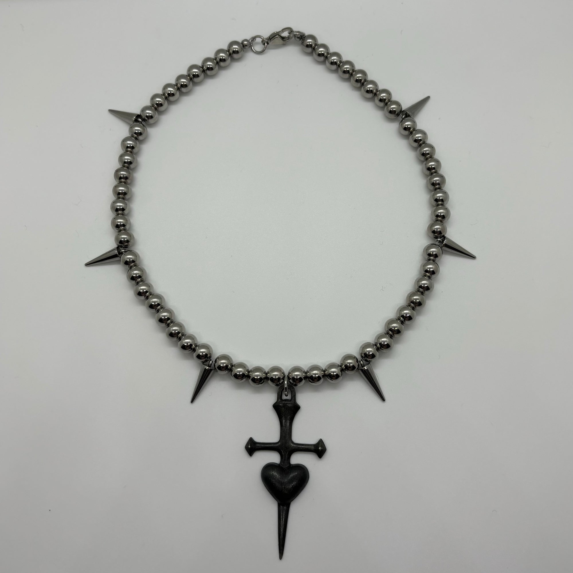 DARK HEART NECKLACE