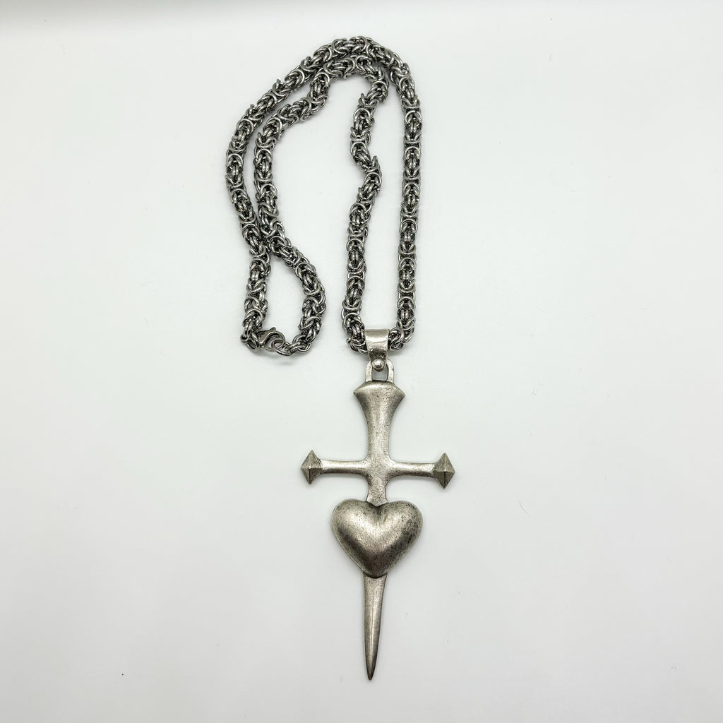 HEART PIERCER NECKLACE