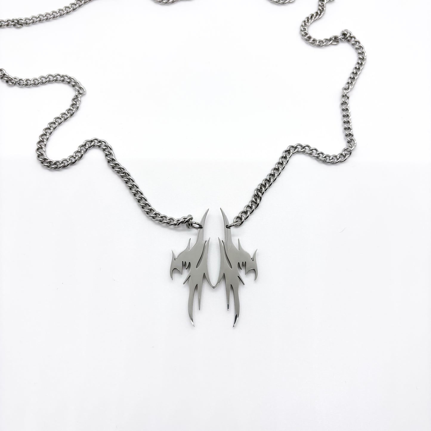 FLY NECKLACE [LONG]