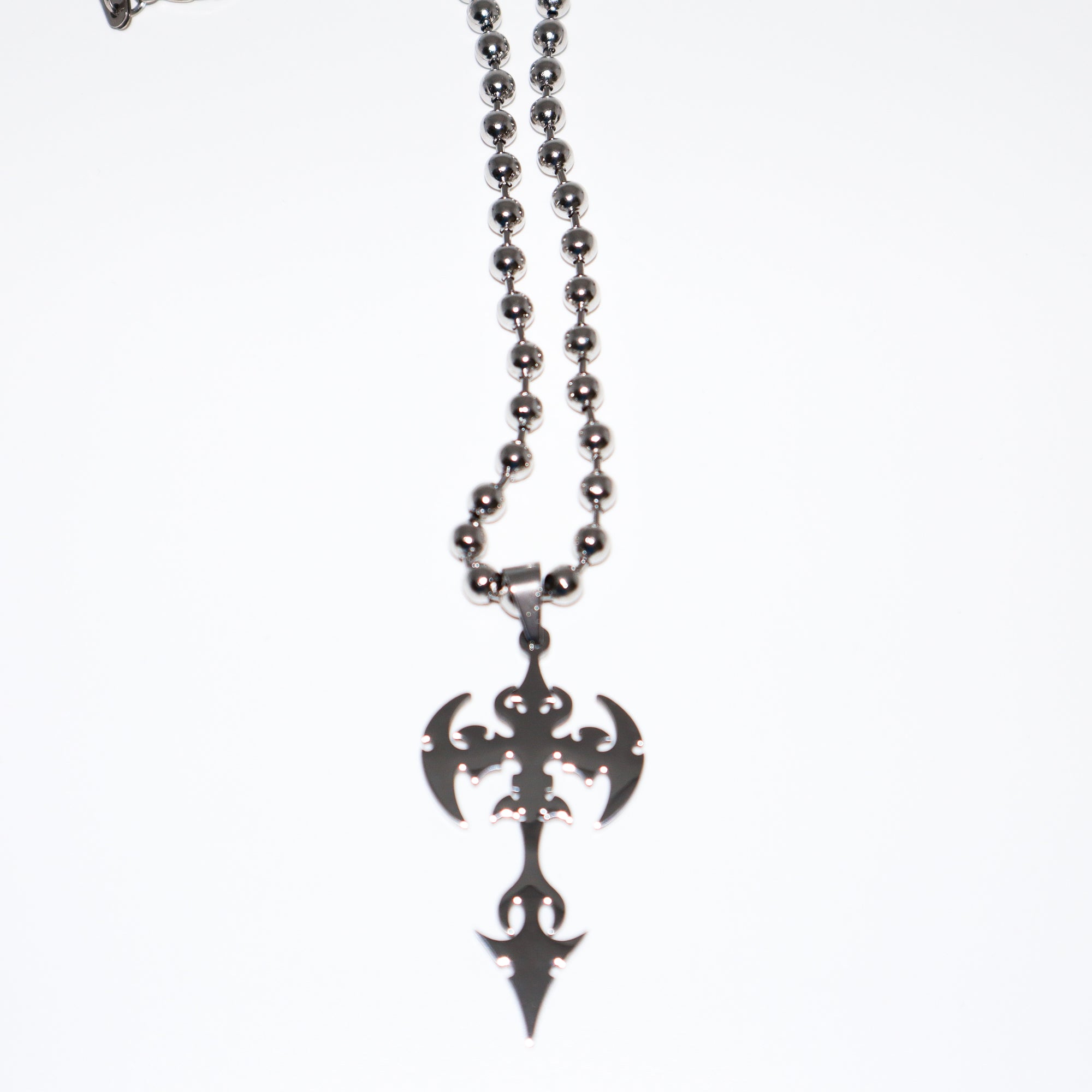 DARK NECKLACE